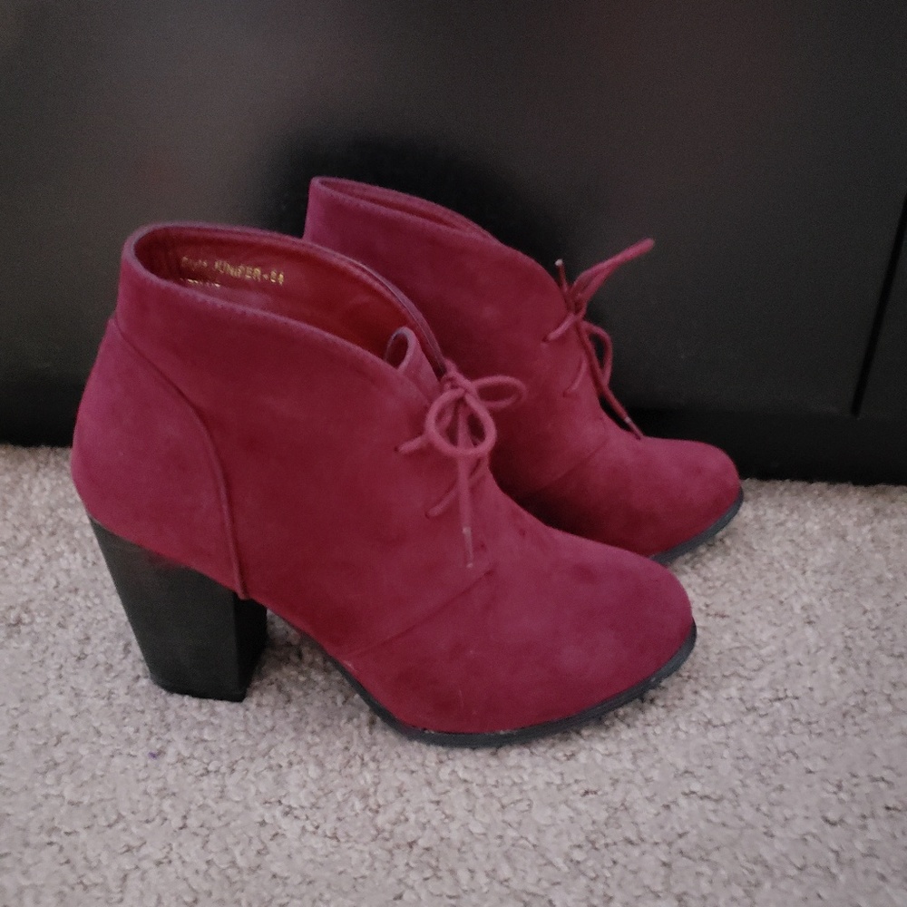 Yoki Maroon Ankle Boots